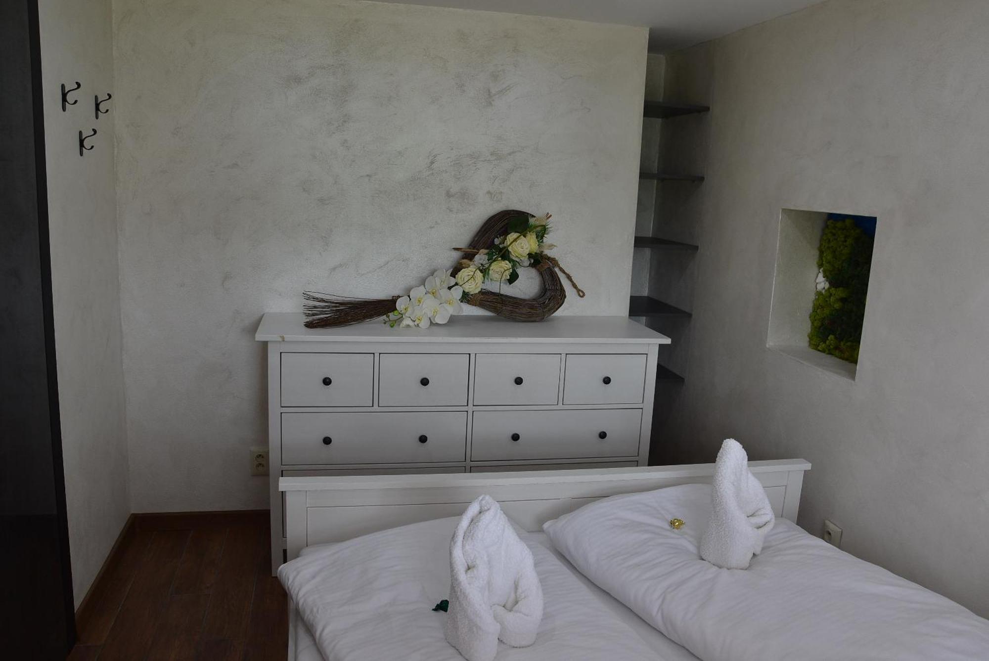 Apartmany Zakovce & Spa Vel'ka Lomnica Esterno foto