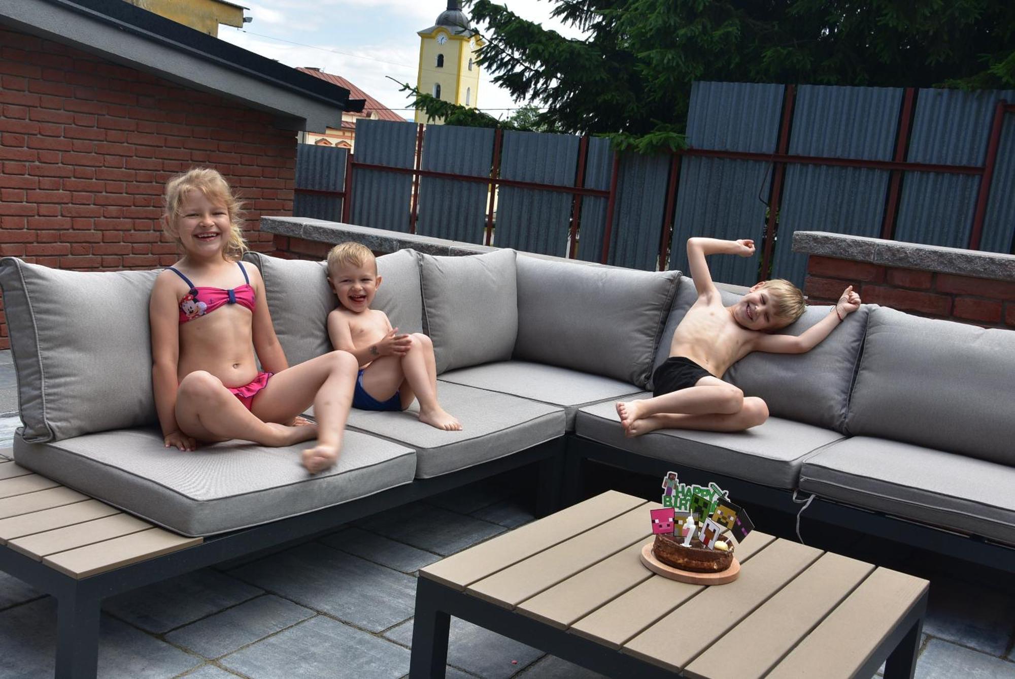 Apartmany Zakovce & Spa Vel'ka Lomnica Esterno foto