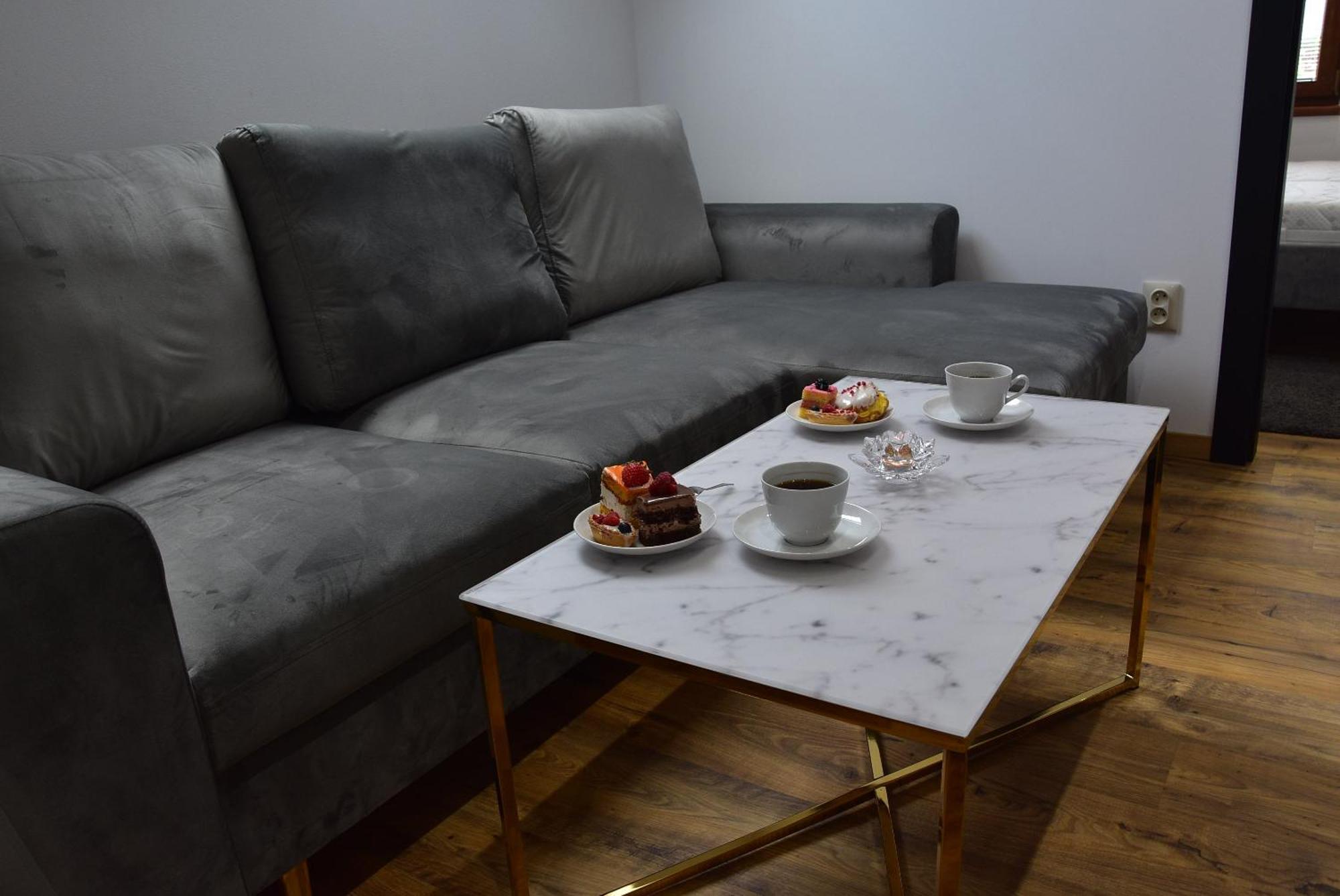 Apartmany Zakovce & Spa Vel'ka Lomnica Esterno foto