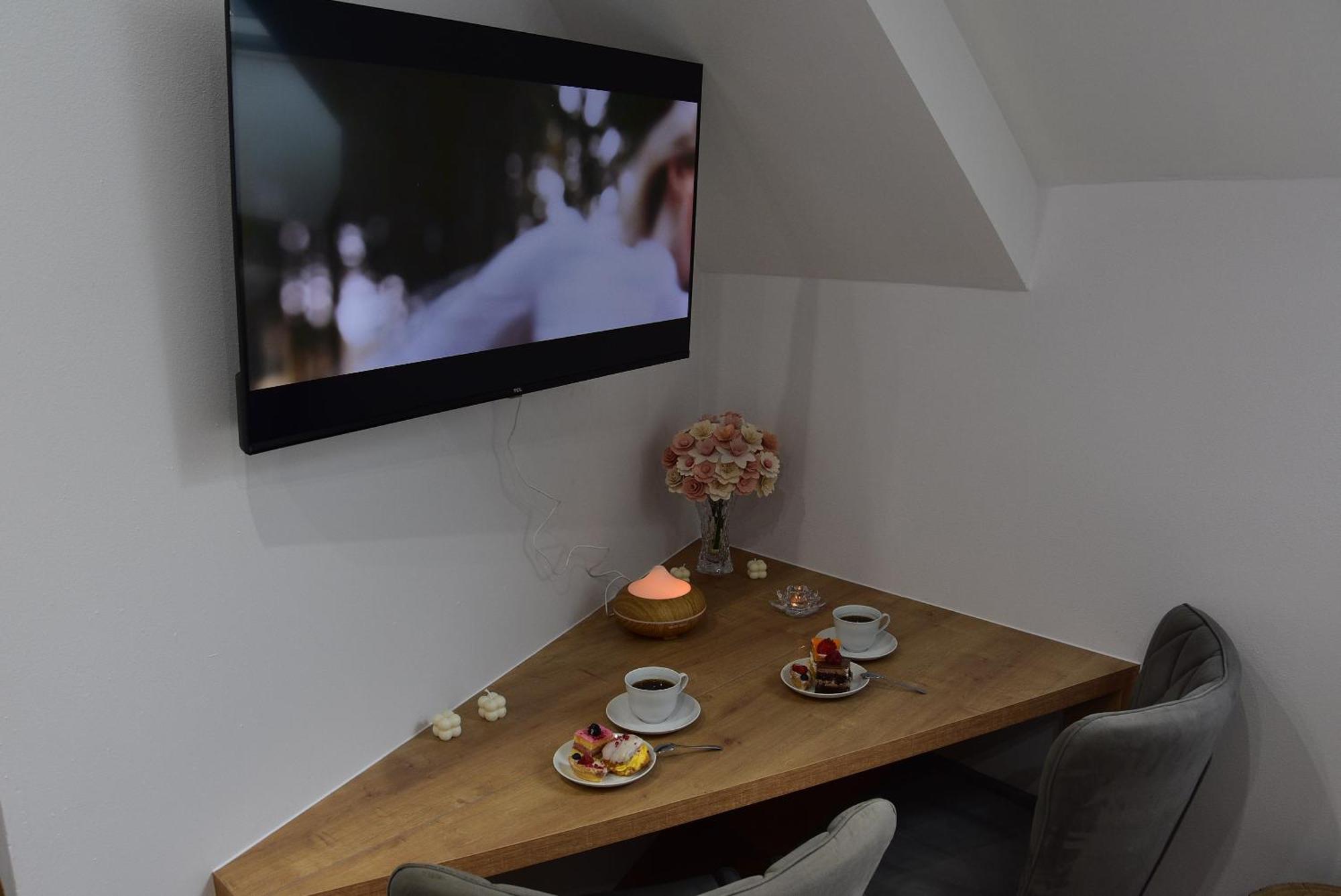 Apartmany Zakovce & Spa Vel'ka Lomnica Esterno foto