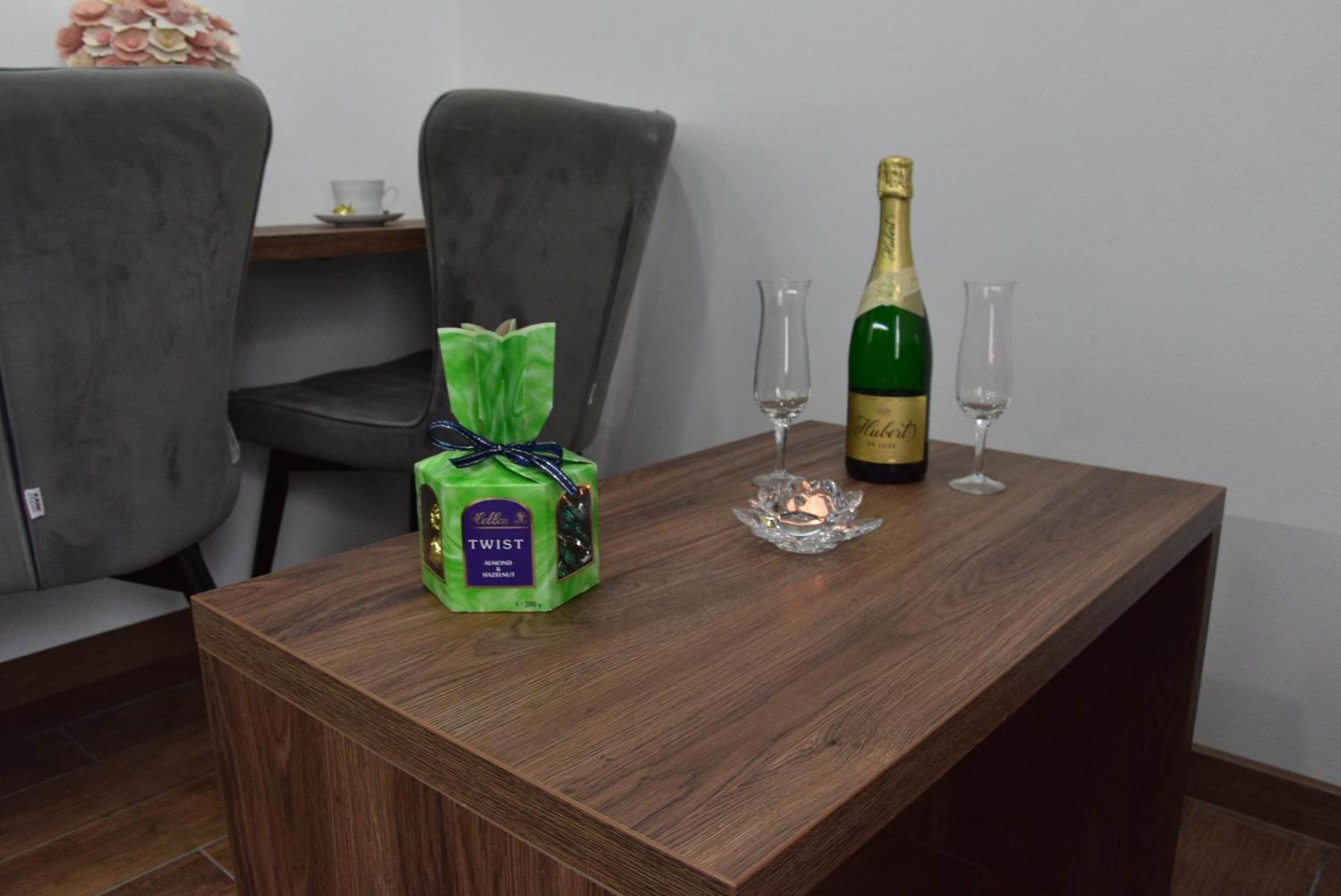 Apartmany Zakovce & Spa Vel'ka Lomnica Esterno foto