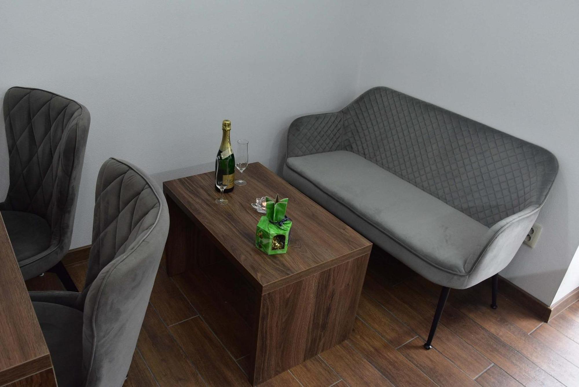 Apartmany Zakovce & Spa Vel'ka Lomnica Esterno foto