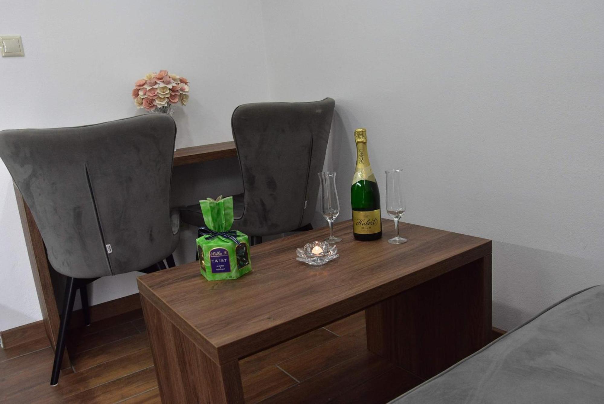 Apartmany Zakovce & Spa Vel'ka Lomnica Esterno foto